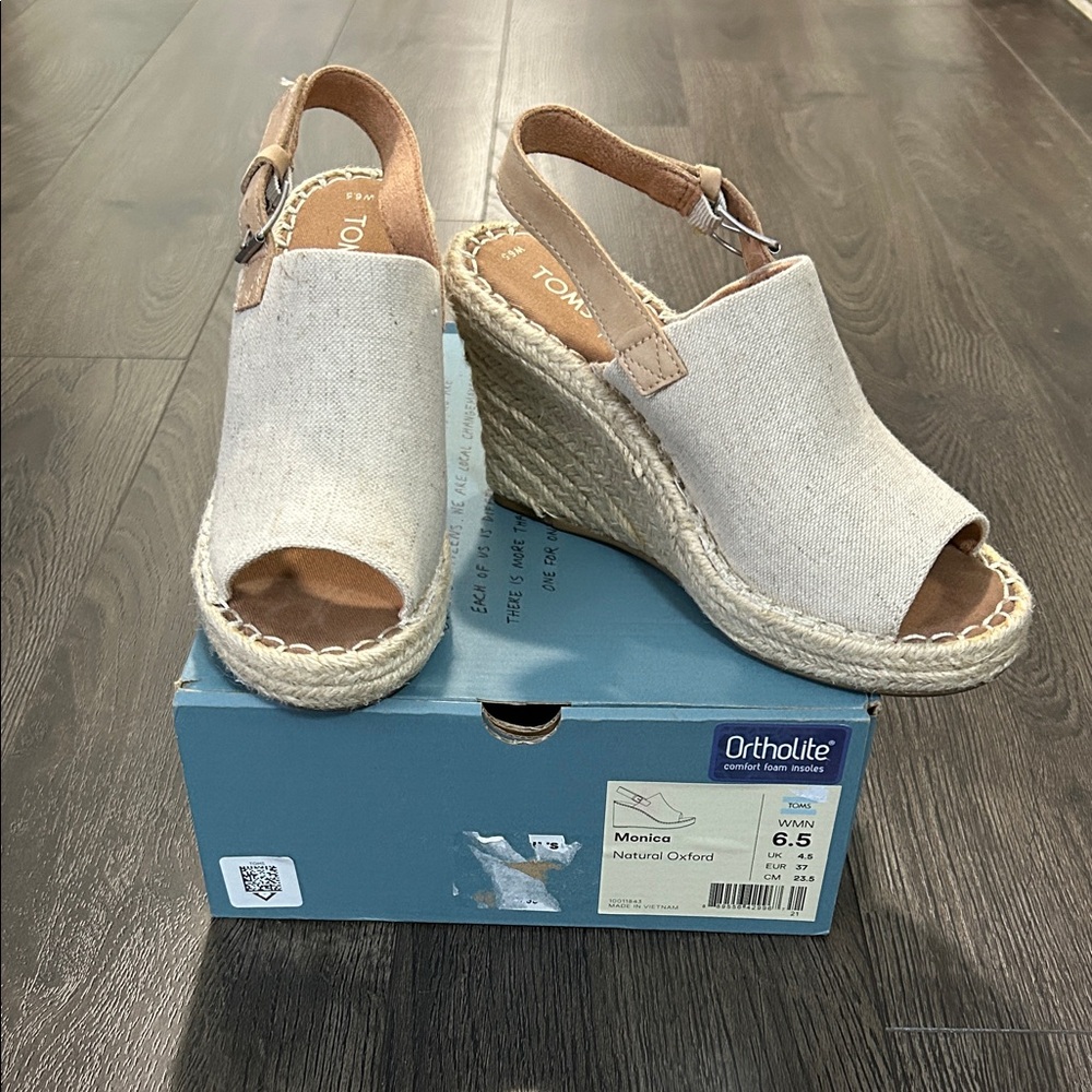 TOMS Women's Cream Wedge Sandals